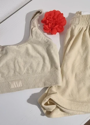 OceansApart – Completo in Spugna (Top + Shorts), marke: Oceans Apart, zustand: Sehr gut, größe: M / 38 / 10, 10,00 €, 11,20 € inklusive Vinted-Käuferschutz