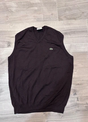 pull sans manche Lacoste marron, brand: Lacoste, condizioni: Nuovo senza cartellino, taglia: M, €25.00, €26.95 include la Protezione acquisti