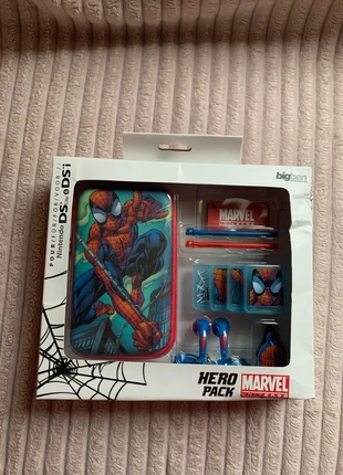 Coffret rangement Marvel DSlite / DSi, brand: Bigben, condition: Very good, €2.50, €3.33 includes Buyer Protection