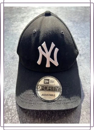 Casquette noire homme/femme New Era Black cap men/women Schwarze Damen/Herren Berretto uomo/donna, brand: New Era, condizioni: Ottime, taglia: Taglia unica, €13.00, €14.35 include la Protezione acquisti