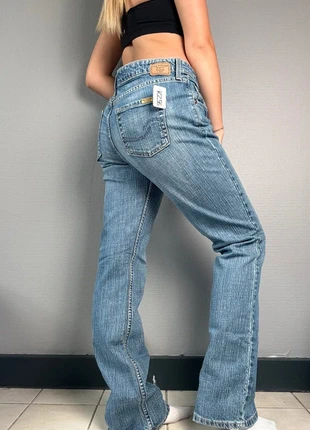 K256 Jean Levi’s Femme High Rise Boot Cut, marca: Levi's, estado: Muy bueno, tamaño: M / 38 / 10, 29,99 €, 32,19 € Protección al comprador Pro incluida