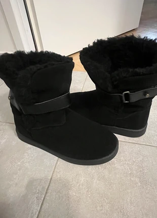 Bottes plates fourrées André pointure 37, marke: André, zustand: Sehr gut, größe: 37, 10,00 €, 11,20 € inklusive Vinted-Käuferschutz