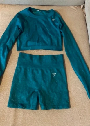 Ensemble gymshark, marque: Gymshark, état: Neuf sans étiquette, taille: M / 38 / 10, 50,00 €, 53,20 € Protection acheteurs incluse