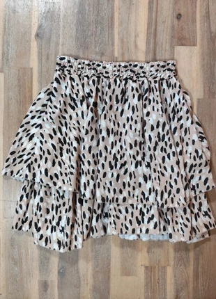 Jupe panthère courte taille élastique 38, marque: sansnom., état: Bon état, taille: M / 38 / 10, 7,00 €, 8,05 € Protection acheteurs incluse