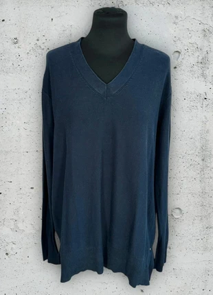 Pull col V bleu foncé Tommy Hilfiger taille L 40 12, merk: Tommy Hilfiger, staat: Heel goed, maat: L / 40 / 12, € 6,00, € 7,00 inclusief Kopersbescherming Pro
