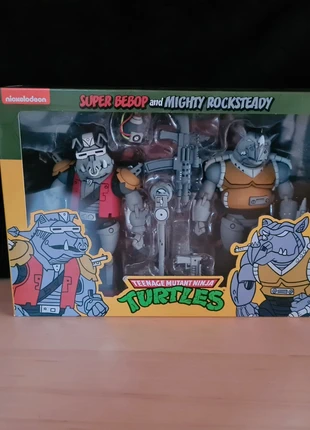 Neca tmnt super Bebop and mighty Rocksteady, merk: NECA, staat: Heel goed, maat: Universeel, € 75,00, € 79,45 inclusief Kopersbescherming