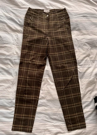 Vintage Vanilia broek, merk: Vintage Dressing, staat: Goed, maat: M / 38 / 10, € 15,00, € 16,45 inclusief Kopersbescherming