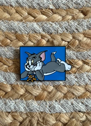 Pins Tom et Jerry 🐱🐭, marca: Tom and Jerry, estado: Muito bom, €4.00, €4.90 inclui Proteção do Comprador Pro