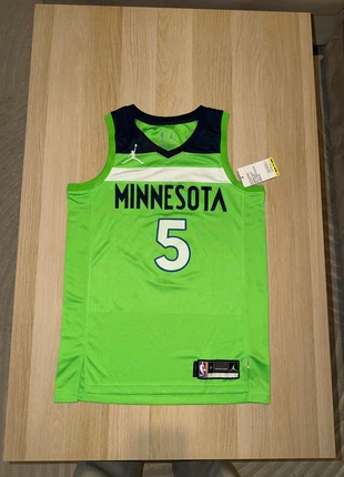 🏀 Maillot Minnesota Timberwolves – Jordan Edition – Numéro 5 – État neuf, brand: NBA, condizioni: Ottime, taglia: M, €25.00, €26.95 include la Protezione acquisti