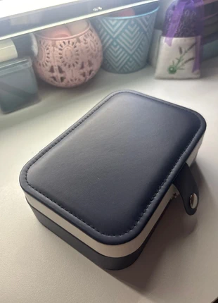 boîte à bijoux « Vintage », marque: Vintage Dressing, état: Neuf sans étiquette, 3,00 €, 3,85 € Protection acheteurs incluse