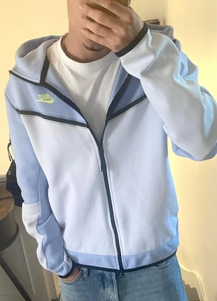 Nike Tech Bleu Blanc, marque: Nike, état: Neuf sans étiquette, taille: M, 39,99 €, 42,69 € Protection acheteurs incluse