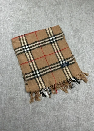 Foulard Burberry beige, marca: Burberry, estado: Muito bom, €60.00, €63.70 inclui Proteção do Comprador Pro