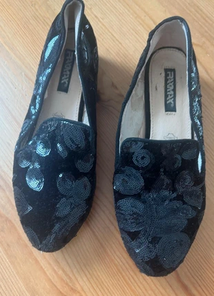 Mocassin noir, brand: Noir, condizioni: Buone, taglia: 39, €5.00, €5.95 include la Protezione acquisti