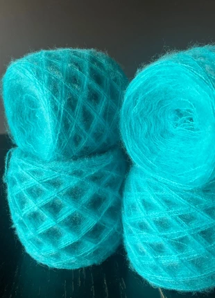 4 gomitoli misto mohair turchese, brand: Lana, condizioni: Nuovo senza cartellino, €8.00, €9.10 include la Protezione acquisti