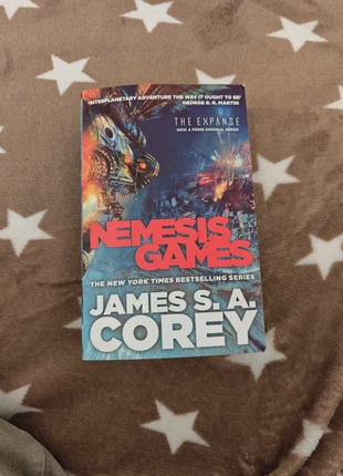 Nemesis Games - James S.A. Corey (The Expanse 5), staat: Goed, € 4,50, € 5,43 inclusief Kopersbescherming