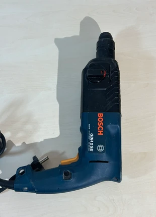 Marteau Perforateur Burineur Bosch GBH 2 SE - 620W, brand: Bosch, condizioni: Ottime, €90.00, €95.20 include la Protezione acquisti
