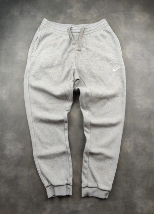 Jogging Nike Swoosh logo brodé – Homme – Gris – Taille M # NA 7, brand: Nike, condition: Very good, size: M, €25.00, €26.95 includes Buyer Protection