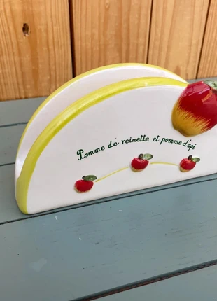 Porte-lettres ou porte-serviettes en céramique décor pommes vintage, marca: Vintage Boutique, estado: Bom, €7.00, €8.05 inclui Proteção do Comprador