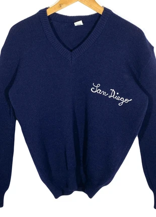 Pull Col V Old Money San Diego Vintage 80’s (Made In Italy), marque: Vintage Dressing, état: Très bon état, taille: S, 24,00 €, 25,90 € Protection acheteurs (Pro) incluse