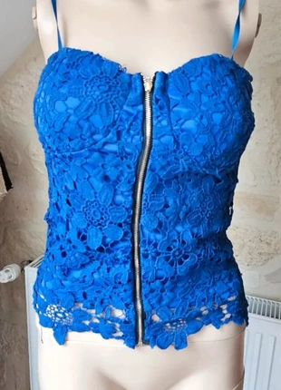 Haut débardeur chic bleu dentelle, zustand: Sehr gut, größe: Einheitsgröße, 8,00 €, 9,10 € inklusive Vinted-Käuferschutz