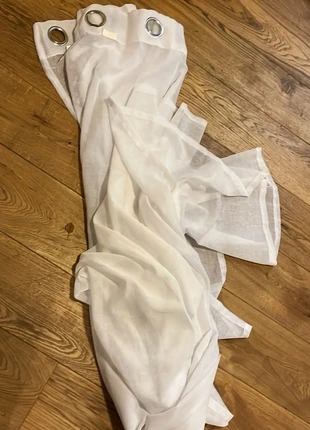 Pair of long voiles eyelet, brand: Source Unknown, condition: Good, size: 150 cm - 199 cm, £5.00, £5.95 includes Buyer Protection