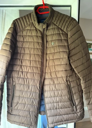 Abrigo plumas, marque: Alvaro Moreno, état: Neuf sans étiquette, taille: M, 15,00 €, 16,45 € Protection acheteurs incluse