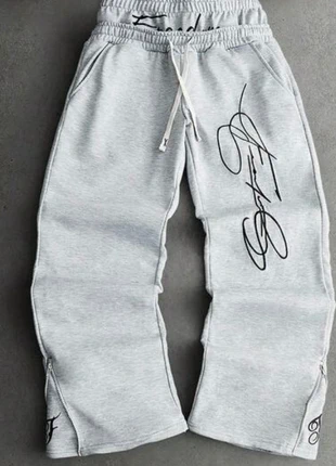 Jogging Gris/blanc Y2K, brand: y2k, condition: New without tags, size: M, €39.00, €41.65 includes Buyer Protection