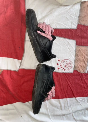 Sneakers nike en mauvais état, marque: Nike, état: Satisfaisant, taille: 39, 13,00 €, 14,35 € Protection acheteurs incluse