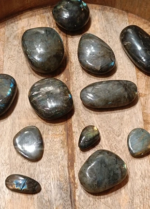Labradorite, brand: labradorite, condition: Very good, €60.00, €63.70 includes Buyer Protection
