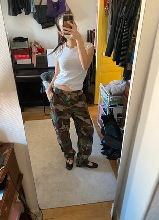 Pantalon militaire camouflage XS-S, brand: Vintage Dressing, condizioni: Buone, taglia: S / IT 40 / EU 36, €10.00, €11.20 include la Protezione acquisti