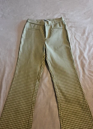 Calças aos quadrados verdes e brancos, merk: Tiffosi, staat: Heel goed, maat: S / 36 / 8, € 3,00, € 3,85 inclusief Kopersbescherming