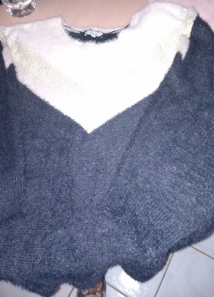 Magnifique pull femme noir / blanc., marca: Magnifique, estado: Muito bom, tamanho: 4XL / 48 / 20, €12.00, €13.30 inclui Proteção do Comprador