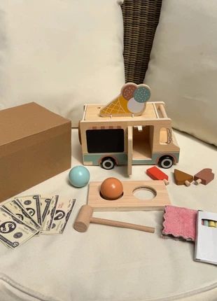 Camion de glaces en bois Neuf - Jouet éducatif enfants - Jeu d’imitation avec accessoires, merk: Naturel, staat: Nieuw met prijskaartje, maat: Universeel, € 35,00, € 37,45 inclusief Kopersbescherming