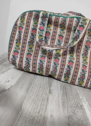 Neceser de viaje con asas, brand: Ideal, condizioni: Discrete, €6.00, €7.00 include la Protezione acquisti