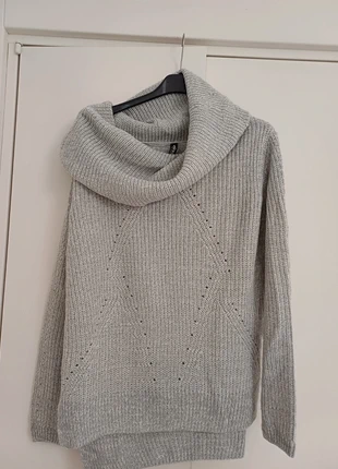 Pullover grigio ● Tg M, merk: Colours of the World, staat: Nieuw zonder prijskaartje, maat: M / 38 / 10, € 6,00, € 7,00 inclusief Kopersbescherming