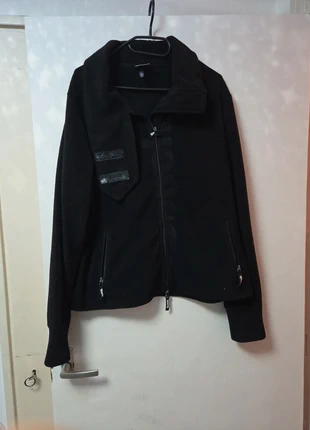 Lekkere vest maat xxl, merk: Bench, staat: Heel goed, maat: XXL / 44 / 16, € 5,00, € 5,95 inclusief Kopersbescherming