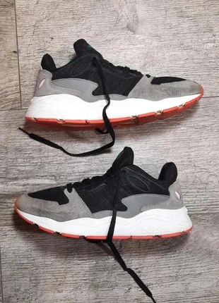 Basket Adidas Cloudfoam 39.5 N, marque: adidas, état: Très bon état, taille: 39.5, 15,00 €, 16,45 € Protection acheteurs incluse