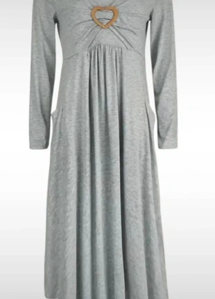 Longue Robe longue fluide grise grande taille 56 – élégance décontractée et confort assuré, staat: Heel goed, maat: 8XL / 56 / 28, € 21,67, € 23,45 inclusief Kopersbescherming Pro