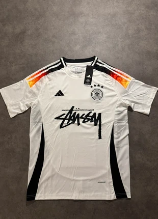 Maillot de foot concept Domicile Allemagne 24/25 blanc X Stussy, marca: Concept, estado: Nuevo con etiquetas, tamaño: M, 35,00 €, 37,45 € Protección al comprador incluida