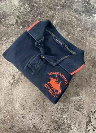 Beverly Essentials Polo Bleu Marine Brodé Orange-Rouge Unisexe Taille M, marque: Beverly Hills, état: Neuf sans étiquette, taille: M, 4,00 €, 4,90 € Protection acheteurs incluse
