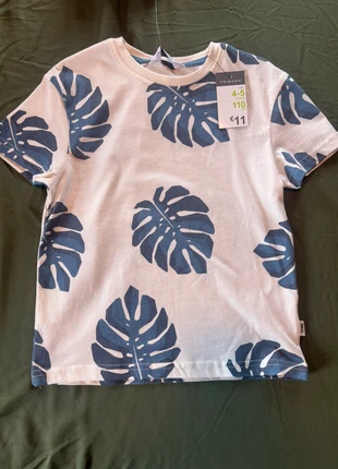 Primark t-shirt and short set, brand: Primark, condition: New with tags, size: 4T/4, $1.30, $2.07 includes Buyer Protection