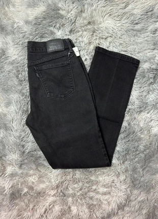 Jean Levi's 505 Straight Noir W27 L30 Femme/Women JEA096, marque: Levi's, état: Très bon état, taille: S / 36 / 8, 20,00 €, 21,70 € Protection acheteurs (Pro) incluse