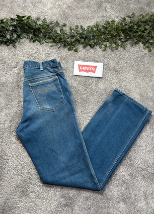 Jean Levi’s coupe droite, bleu moyen, W30 L32 estimé (FR 40), homme, marque: Levi's, état: Très bon état, taille: W30 | FR 40, 20,95 €, 22,70 € Protection acheteurs incluse