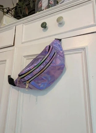 Banane mauve métallisée, zustand: Sehr gut, 8,00 €, 9,10 € inklusive Vinted-Käuferschutz