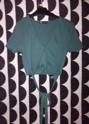 Zara Ribbed Tie-Front Crop Top in Forest Green, brand: Zara, condition: Good, size: M / UK 12-14, £5.00, £5.95 includes Buyer Protection