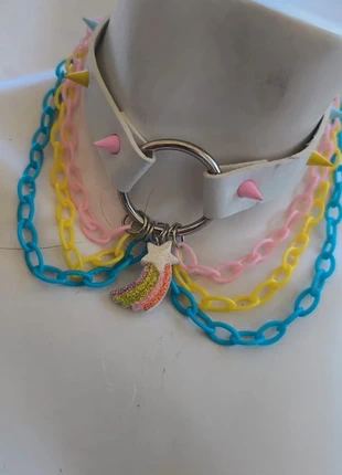 choker arcoíris 🌈, marque: Dolls Kill, état: Bon état, 9,90 €, 11,10 € Protection acheteurs incluse
