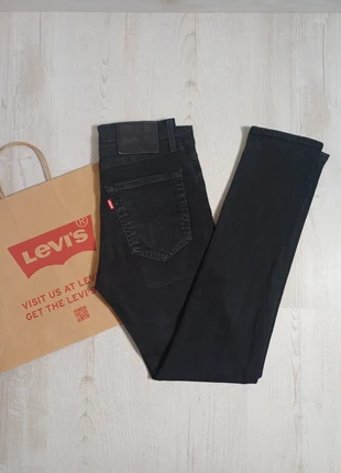 Jean Levi’s 512 Coupe Slim / W27 L32 / Noir / C15, marke: Levi's, zustand: Sehr gut, größe: S / 36 / 8, 24,00 €, 25,90 € inklusive Vinted-Käuferschutz