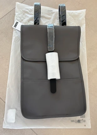 Sac à dos Rains neuf, marke: Rains, zustand: Neu, mit Etikett, 41,99 €, 44,79 € inklusive Vinted-Käuferschutz