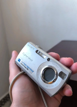 Cámara Digital Sony Cyber-shot DSC-S40 + Memory Stick 32MB – Funciona perfectamente, marque: Sony, état: Très bon état, 37,00 €, 39,55 € Protection acheteurs incluse