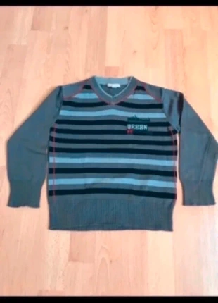 Pull col en v, marque: Orchestra, état: Très bon état, taille: 6 ans / 116 cm, 2,00 €, 2,80 € Protection acheteurs incluse